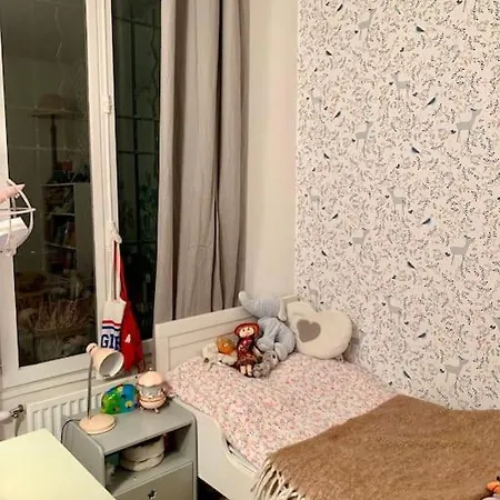 Cosy Chic Family Flat In *