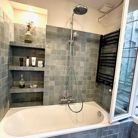 Cosy Chic Family Flat In