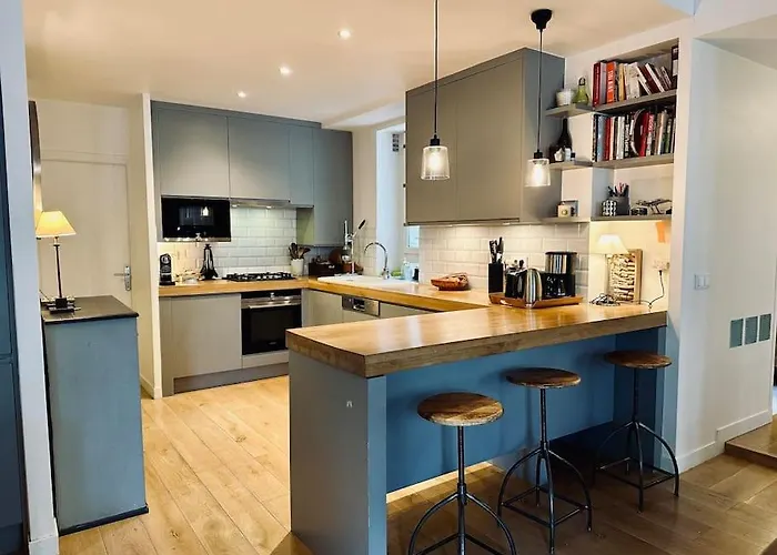 Cosy Chic Family Flat In Paris