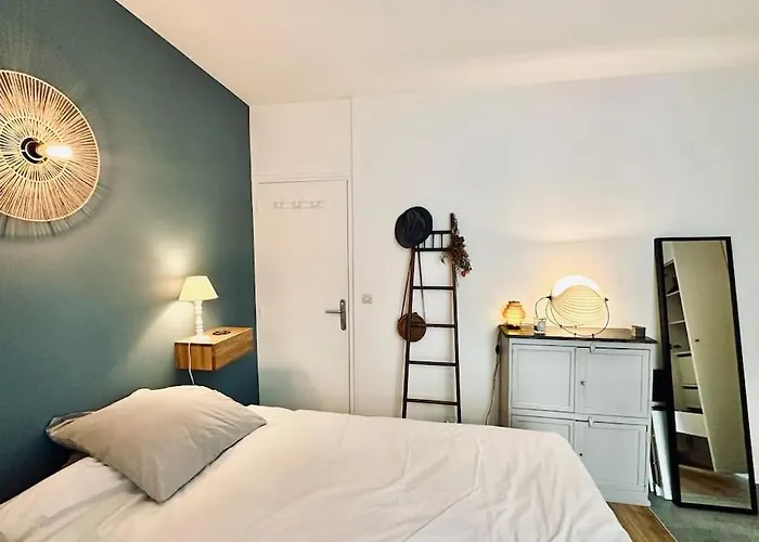 Cosy Chic Family Flat In Paris